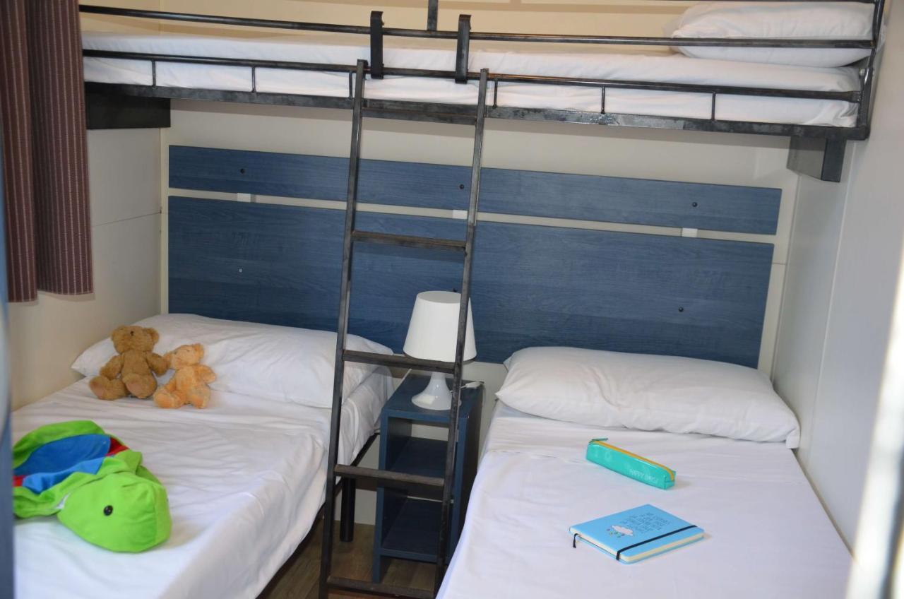 Happy Camp Mobile Homes In Castello Camping & Summer Resort Неос Мармарас Екстериор снимка