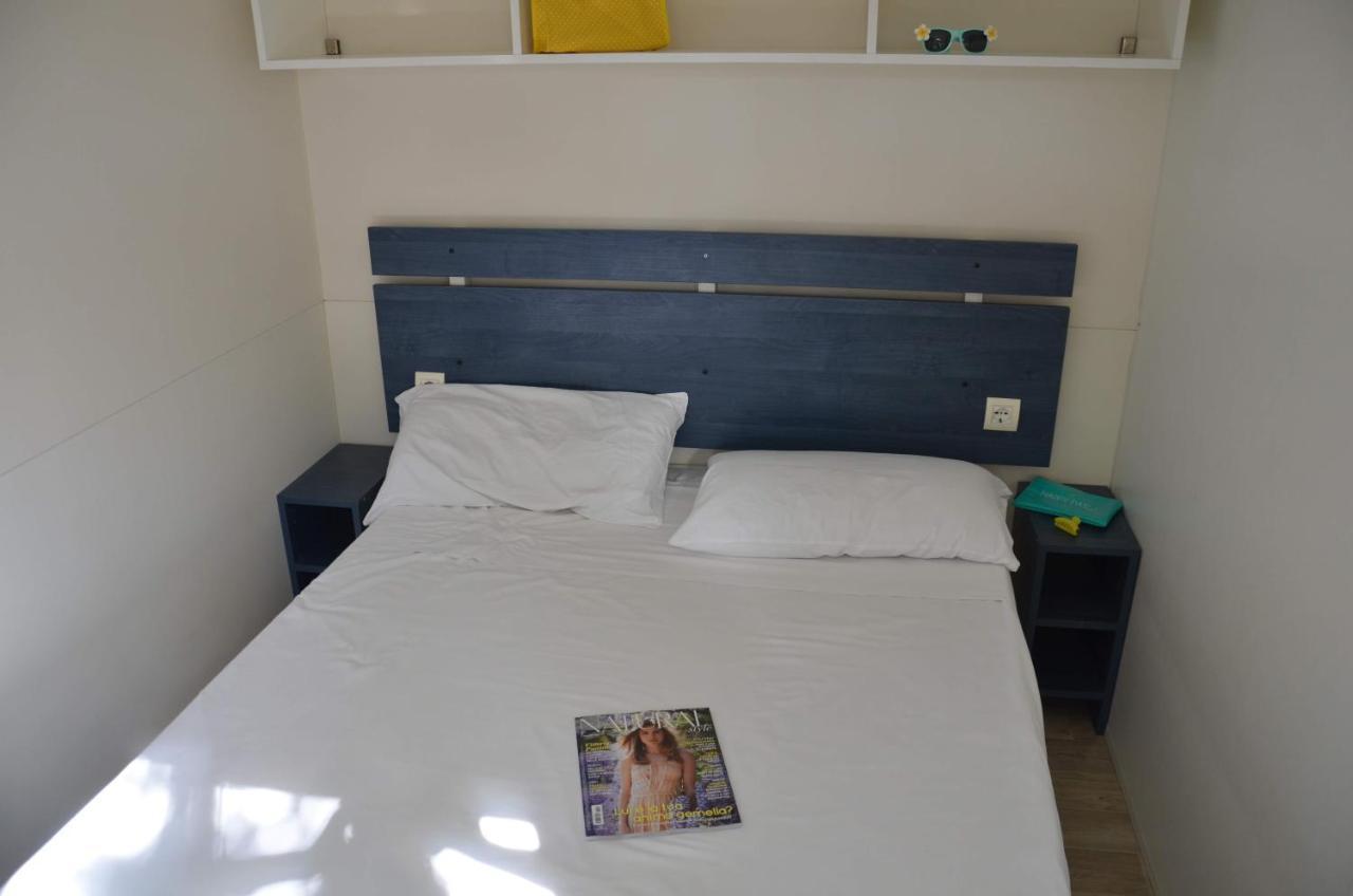 Happy Camp Mobile Homes In Castello Camping & Summer Resort Неос Мармарас Екстериор снимка